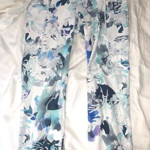 Athleta leggings winter forest print 25”